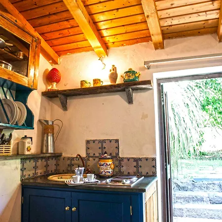 Etna Botanic Garden Apartment Mascalucia